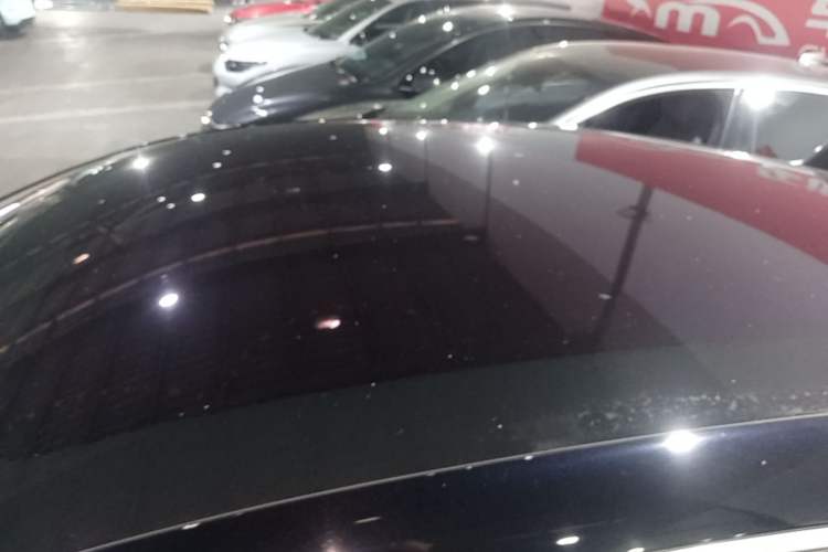 Used Rising R7 2023 Long-Lasting Screen King Edition Roof