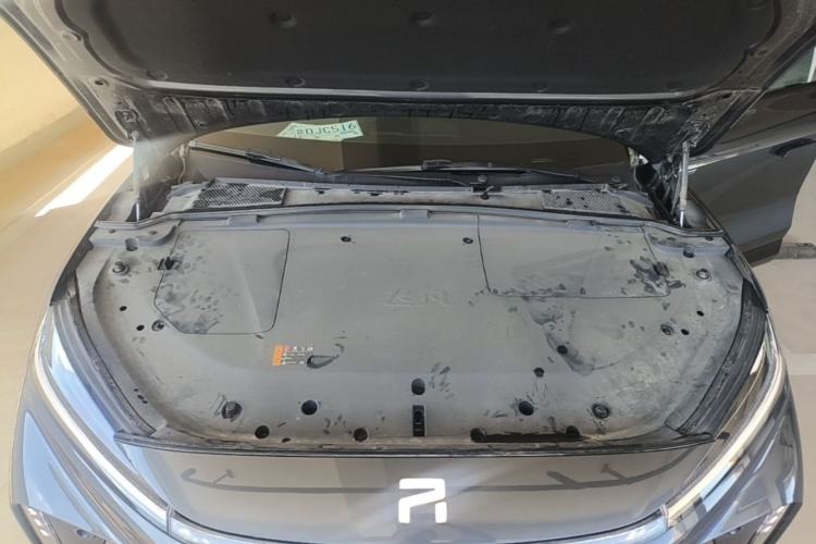 Used Rising R7 2024 Advanced Edition Engine Bay
