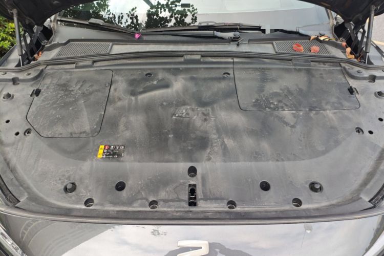 Used Rising R7 2024 Advanced Edition Engine Bay