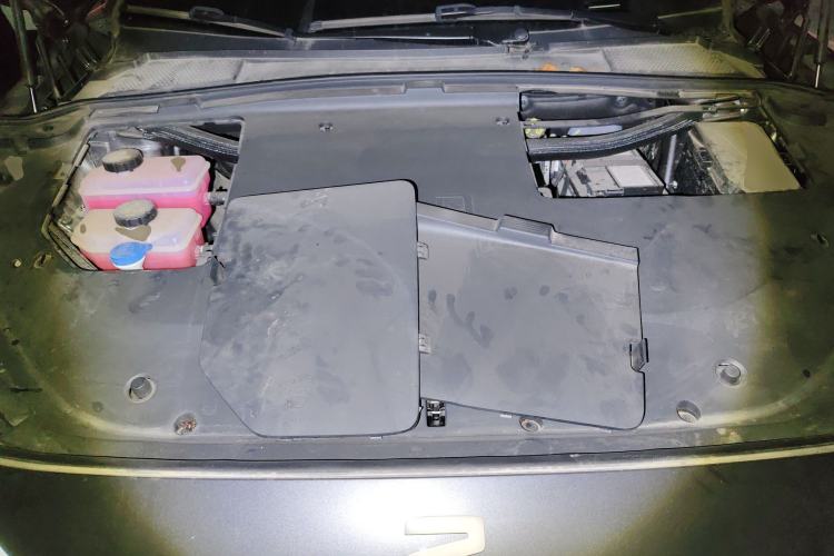 Used Rising R7 2024 Advanced Edition Engine Bay