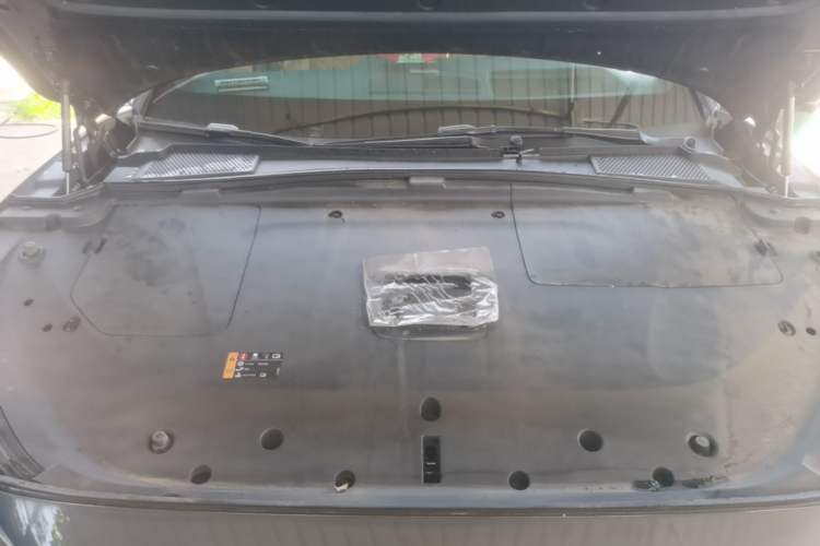 Used Rising R7 2024 Advanced Pro Edition Engine Bay