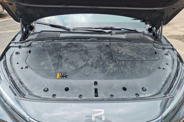 Used Rising R7 2024 Advanced Edition Engine Bay