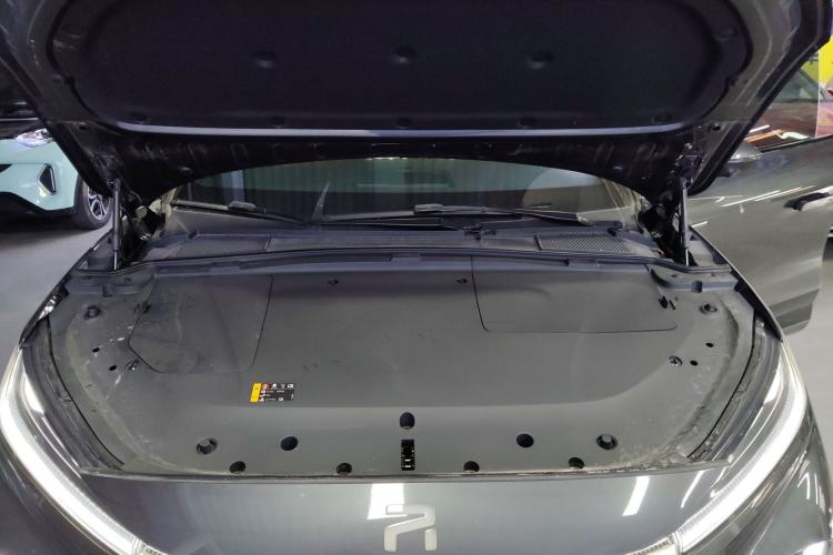 Used Rising R7 2024 Advanced Edition Engine Bay