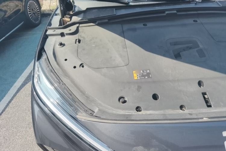 Used Rising R7 2024 Advanced Edition Engine Bay Right