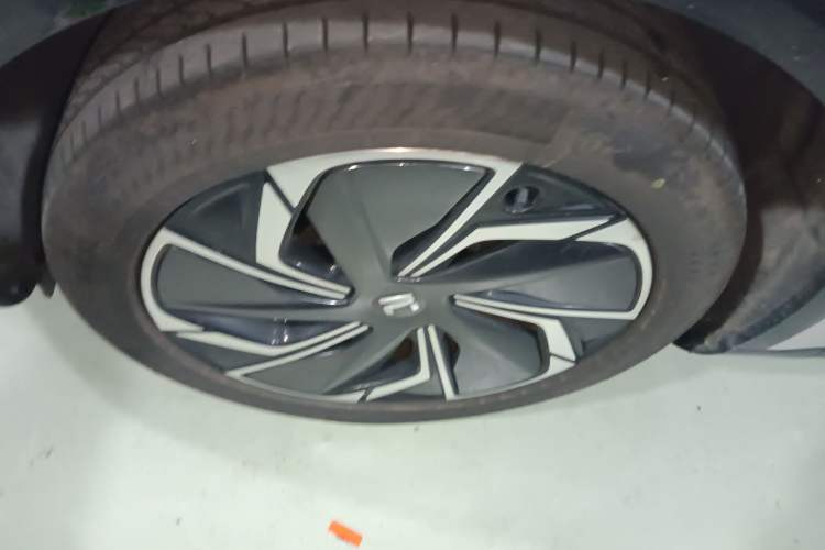 Used Rising R7 2024 Advanced Edition Exterior 7