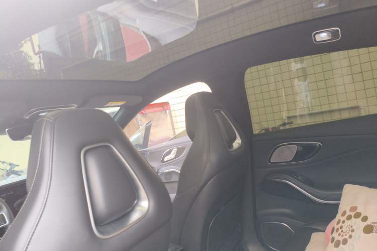 Used Rising R7 2024 Advanced Edition Headliner