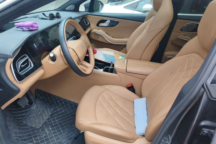 Used Rising R7 2024 Advanced Edition Left Front Seat