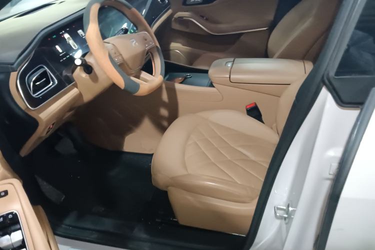 Used Rising R7 2024 Advanced Edition Left Front Seat