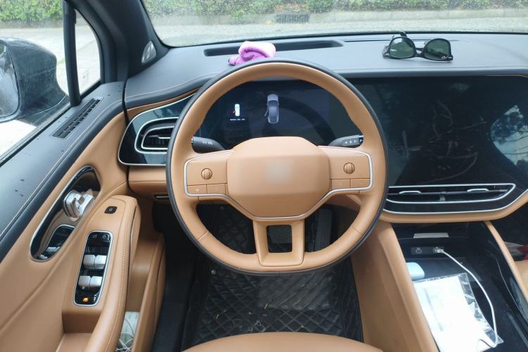 Used Rising R7 2024 Advanced Edition Steering Wheel