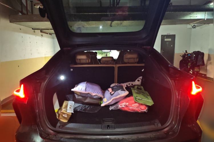 Used Rising R7 2024 Advanced Edition Trunk