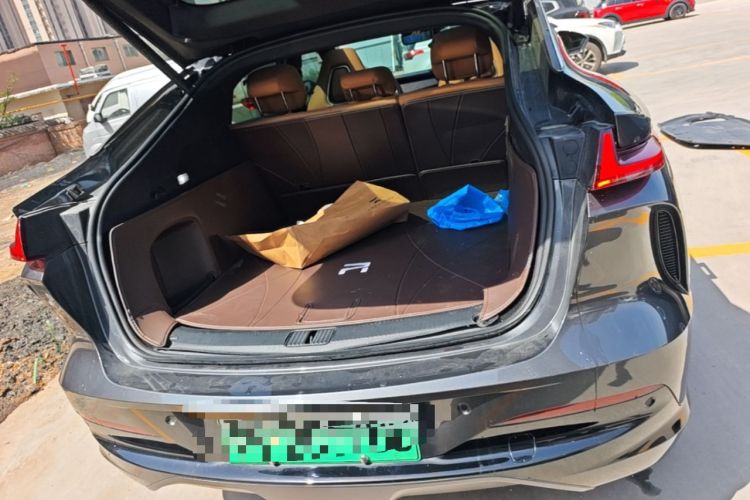 Used Rising R7 2024 Advanced Edition Trunk