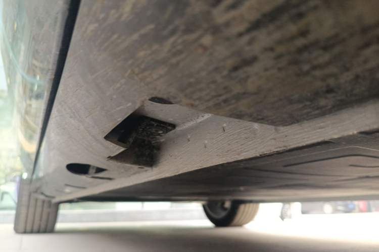 Used Rising R7 2024 Advanced Edition Chassis Front Right