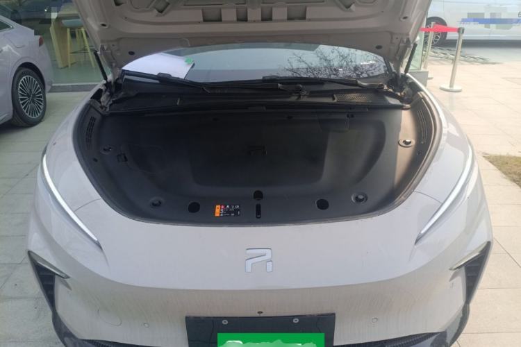 Used Rising R7 2024 Advanced Edition Engine Bay