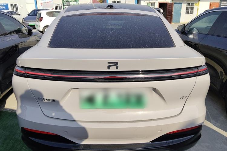 Used Rising R7 2024 Advanced Edition Exterior 4