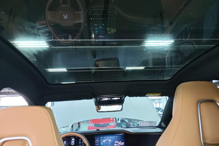 Used Rising R7 2024 Advanced Edition Headliner
