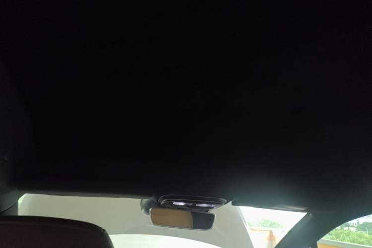 Used Rising R7 2024 Advanced Edition Headliner