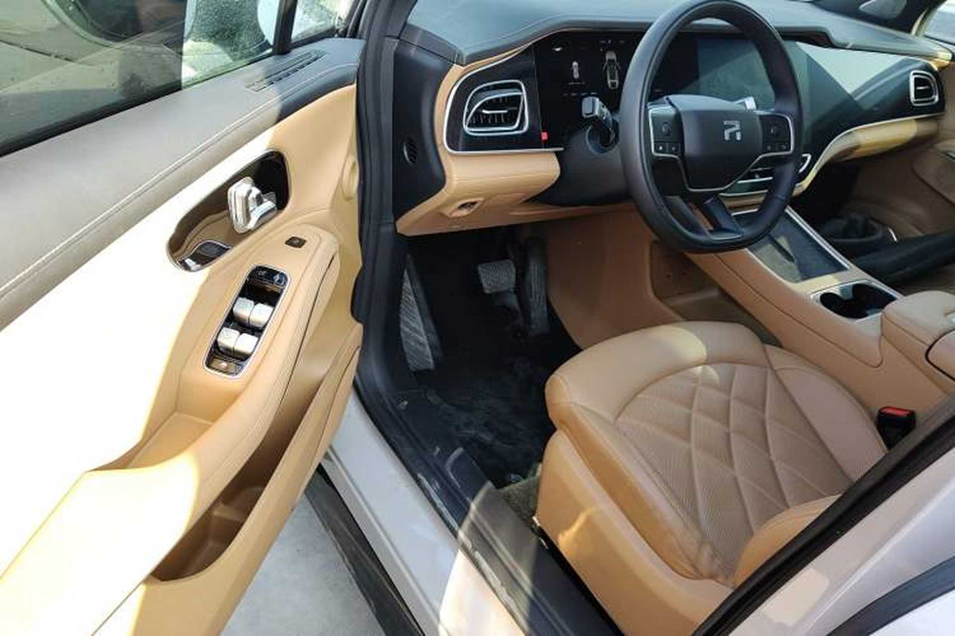 Used Rising R7 2024 Advanced Edition Interior 3
