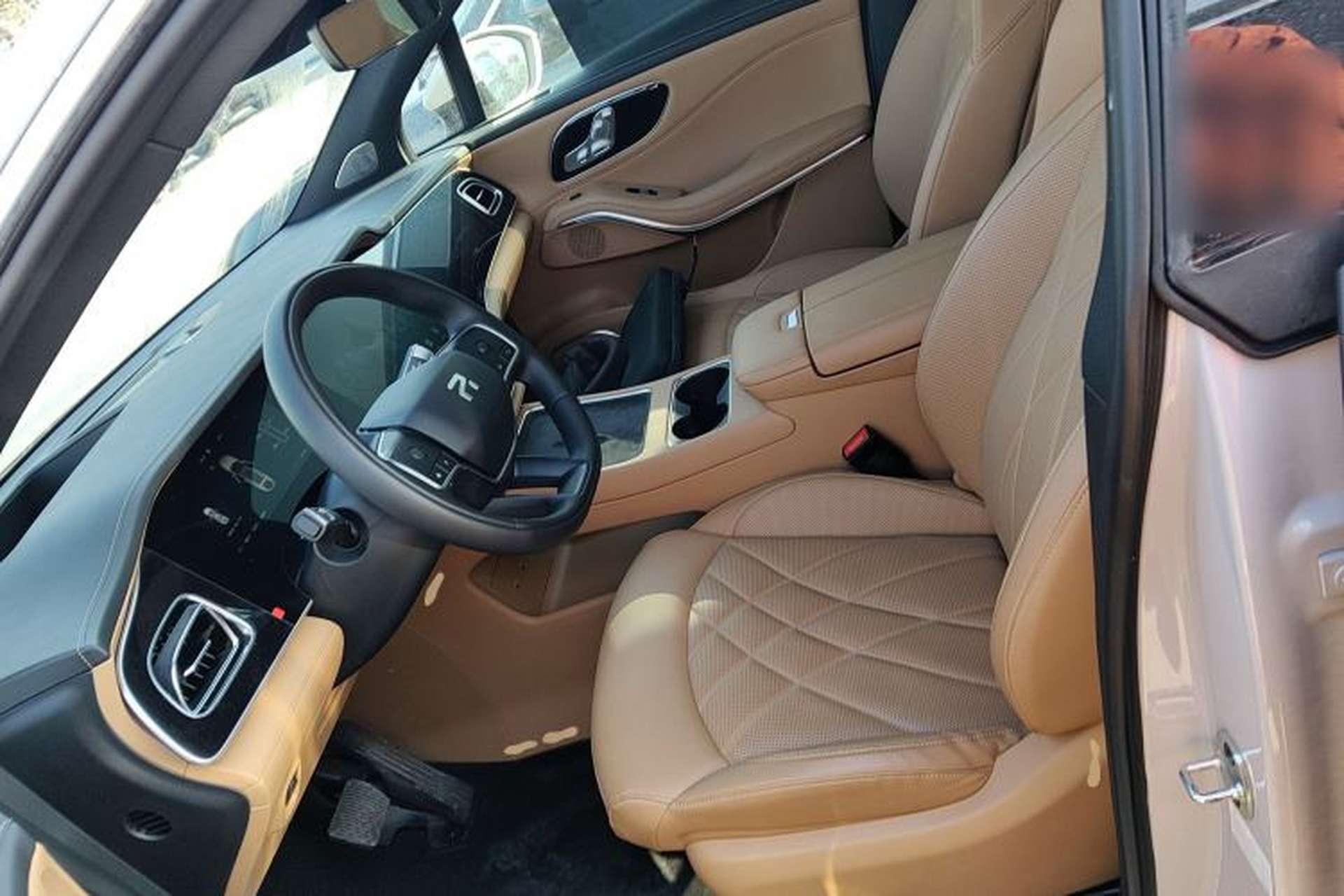Used Rising R7 2024 Advanced Edition Left Front Seat