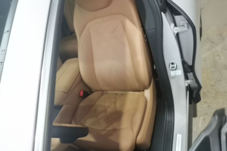 Used Rising R7 2024 Advanced Edition Left Front Seat