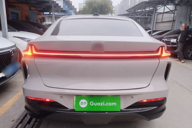 Used Rising R7 2024 Advanced Edition Rear