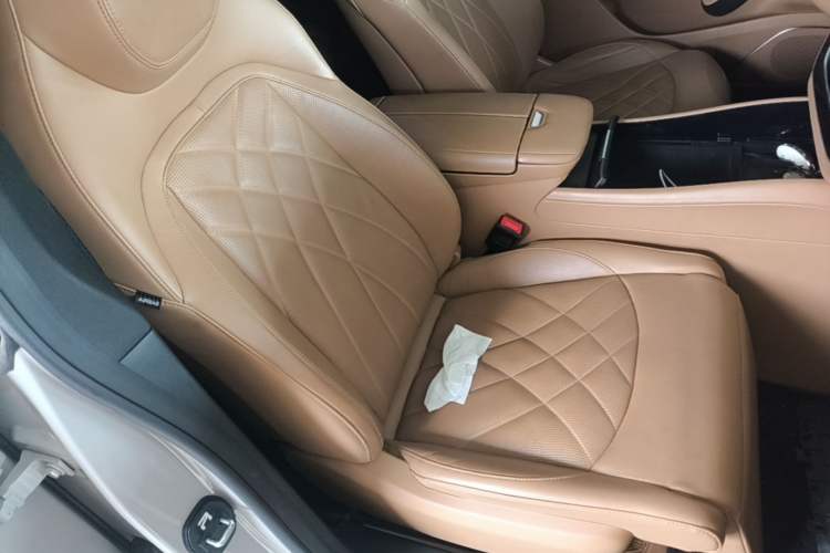 Used Rising R7 2024 Advanced Edition Right Front Seat