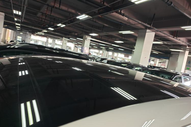 Used Rising R7 2024 Advanced Edition Roof