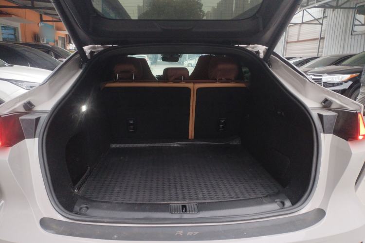 Used Rising R7 2024 Advanced Edition Trunk