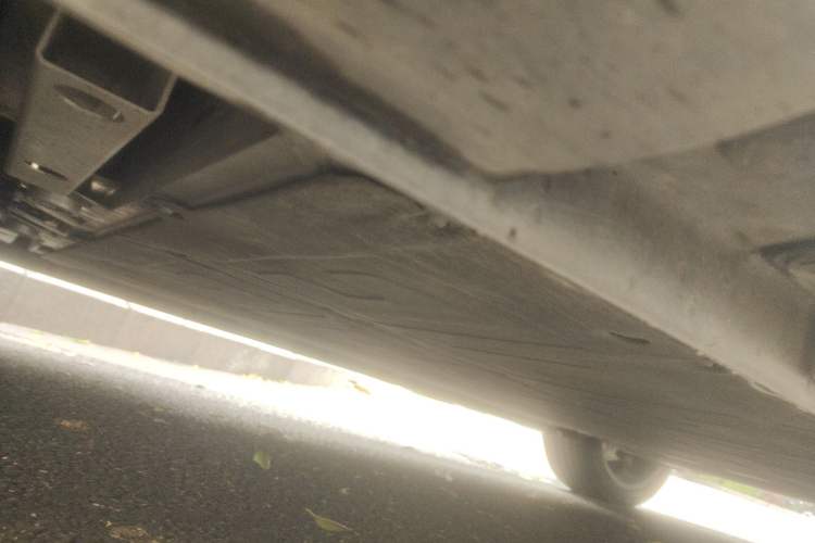 Used Rising R7 2024 Advanced Edition Chassis Front Left