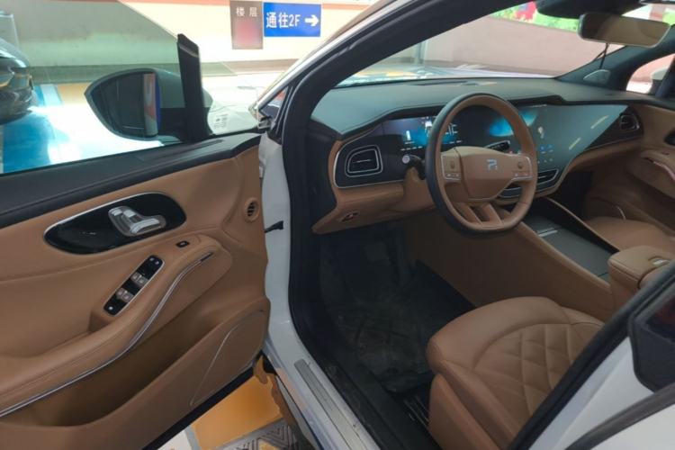 Used Rising R7 2024 Advanced Edition Driver Seat