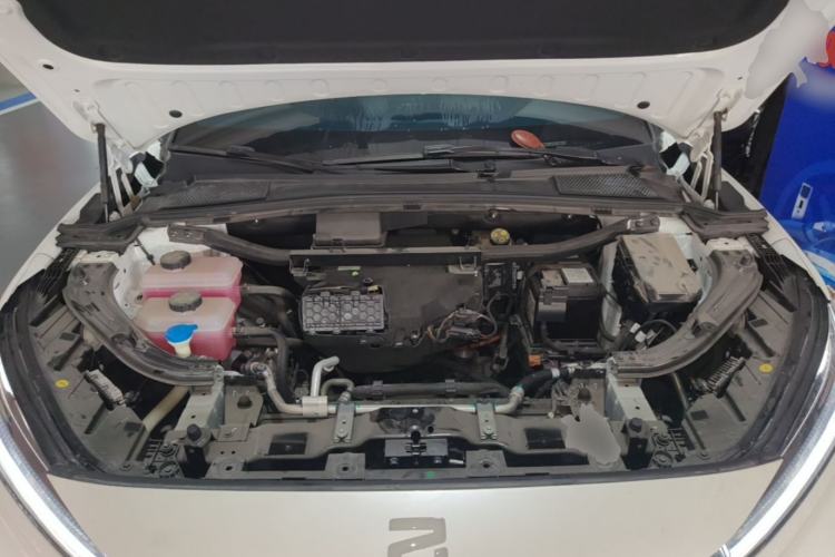 Used Rising R7 2024 Advanced Edition Engine Bay