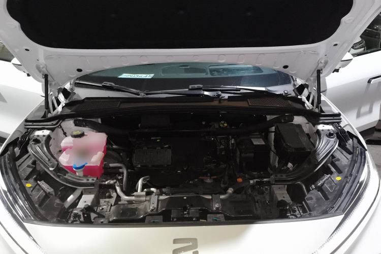 Used Rising R7 2024 Advanced Edition Engine Bay