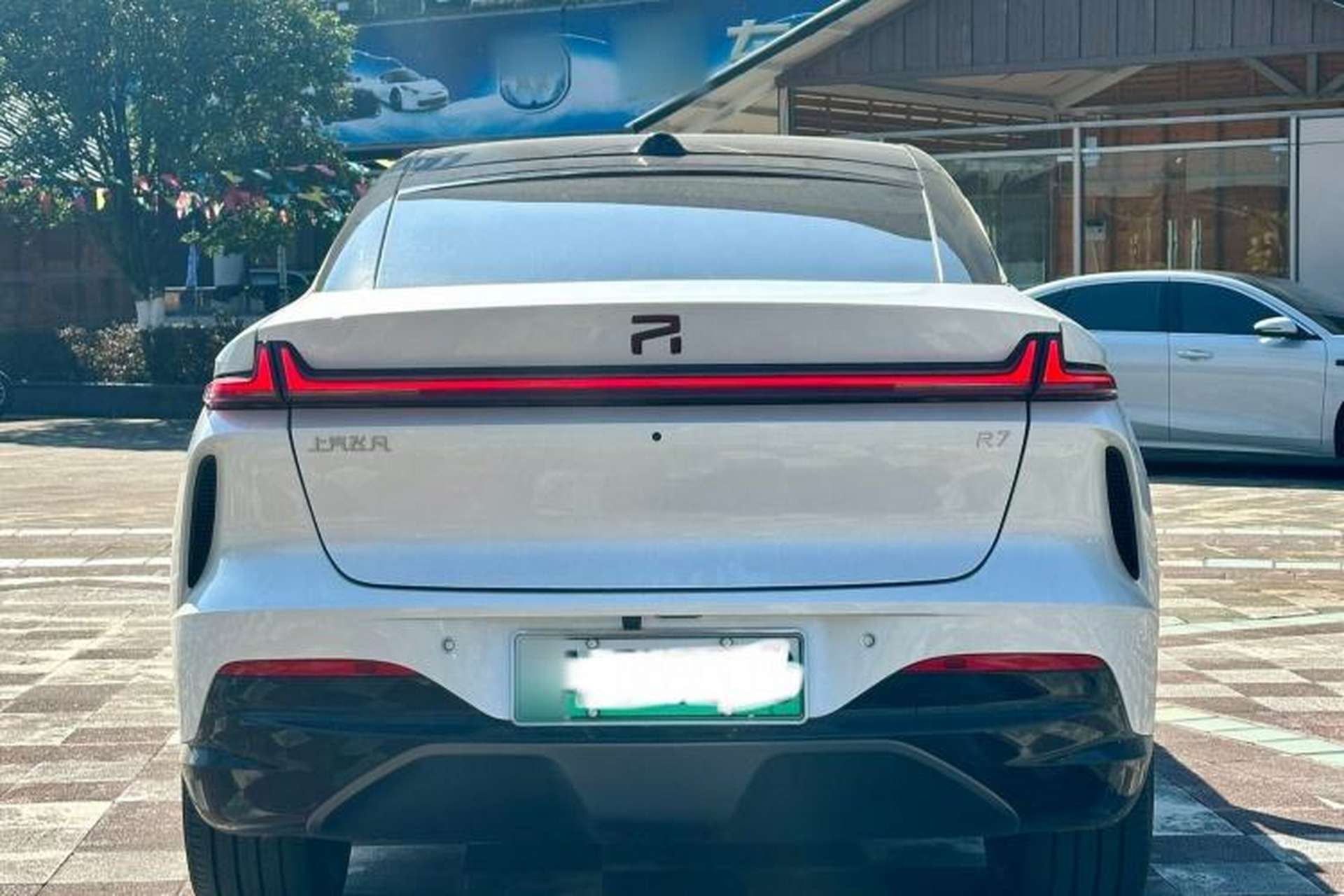Used Rising R7 2024 Advanced Edition Exterior 5