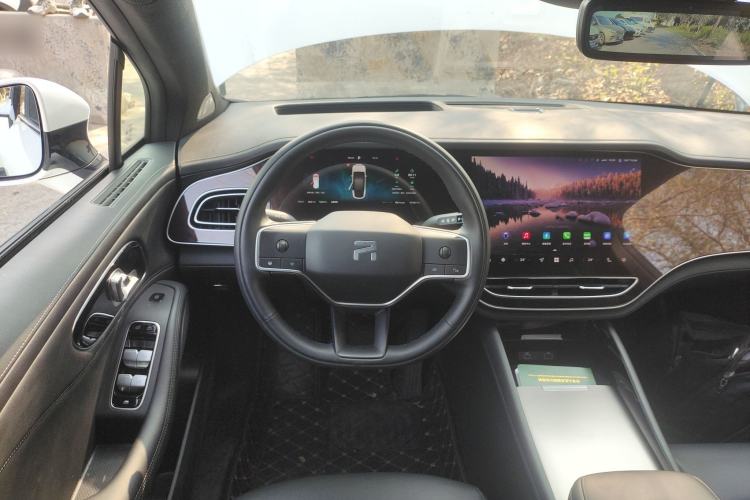 Used Rising R7 2024 Advanced Pro Edition Steering Wheel