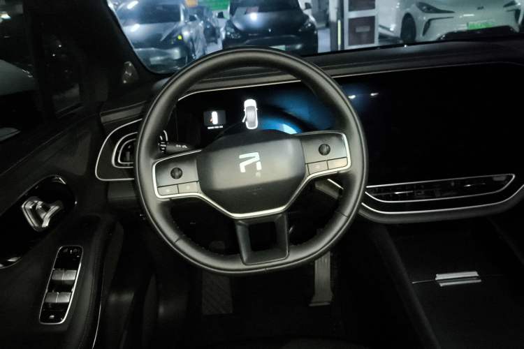Used Rising R7 2024 Advanced Edition Steering Wheel