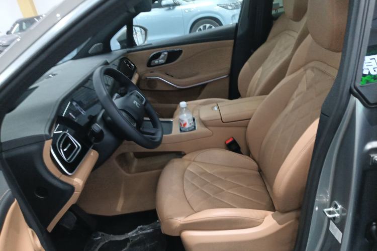 Used Rising R7 2025 Model Advanced Edition Left Front Seat