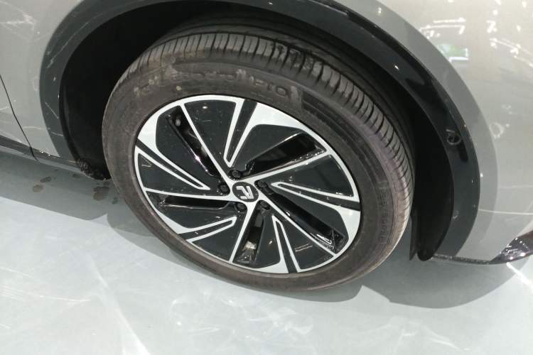 Used Rising R7 2025 Model Advanced Edition Right Rear Wheel Hub