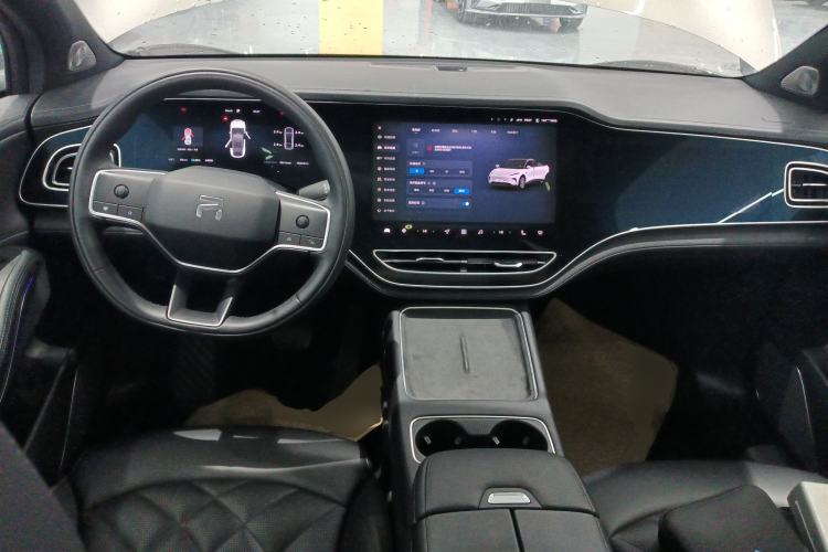 Used Rising R7 2025 Model Advanced Edition Center Console