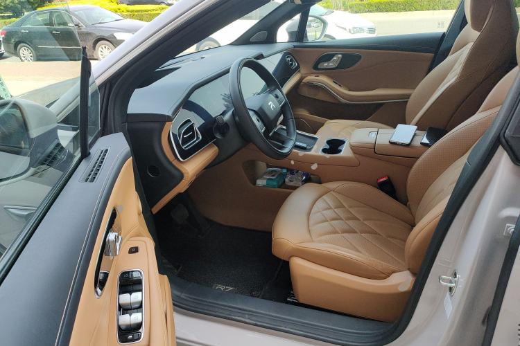 Used Rising R7 2025 Model Advanced Edition Driver Seat