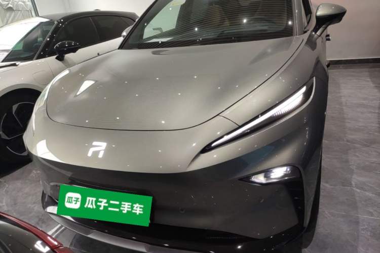 Used Rising R7 2025 Model Urban Edition Front