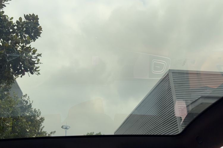 Used Rising R7 2025 Model Long-Range Edition Headliner