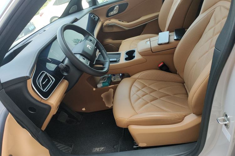 Used Rising R7 2025 Model Advanced Edition Left Front Seat