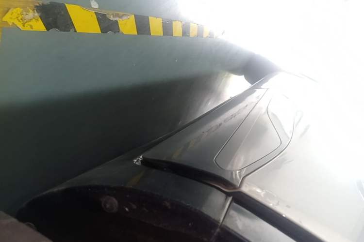 Used Rising R7 2025 Model Advanced Edition Left Side Sill