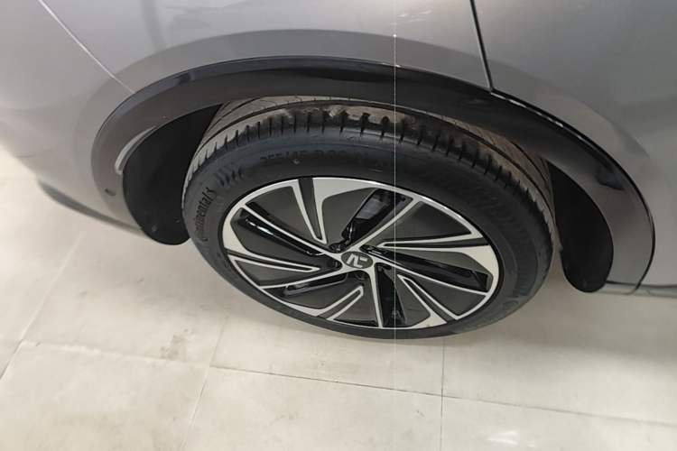 Used Rising R7 2025 Model Advanced Edition Right Rear Wheel Hub