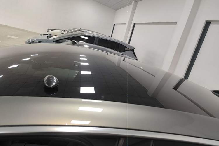 Used Rising R7 2025 Model Advanced Edition Roof