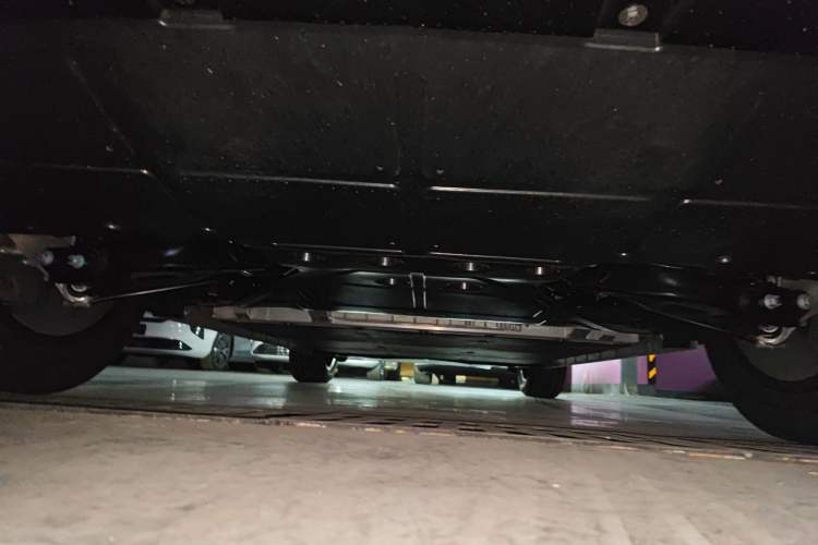 Used Rising R7 2025 Model Urban Edition Chassis Rear