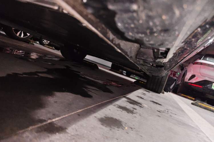 Used Rising R7 2025 Model Advanced Edition Chassis Front Left