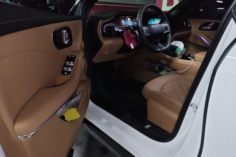 Used Rising R7 2025 Model Advanced Edition Driver Seat