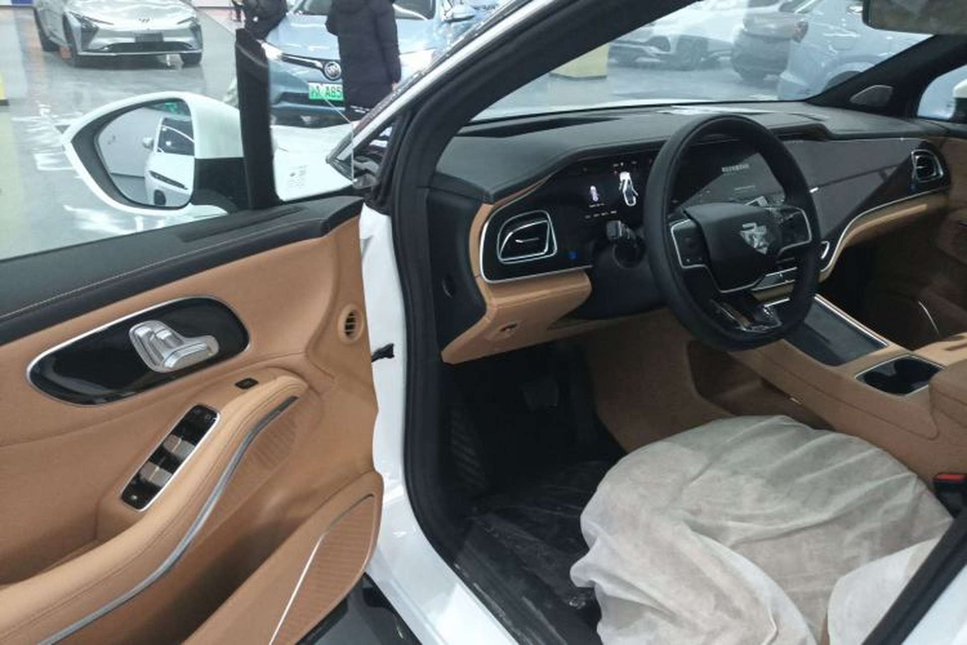 Used Rising R7 2025 Model Advanced Edition Driver Seat