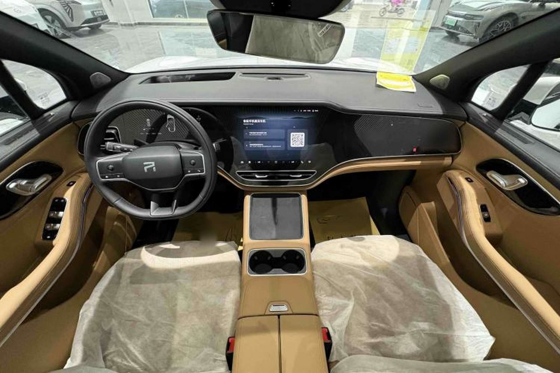 Used Rising R7 2025 Model Urban Edition Interior 3