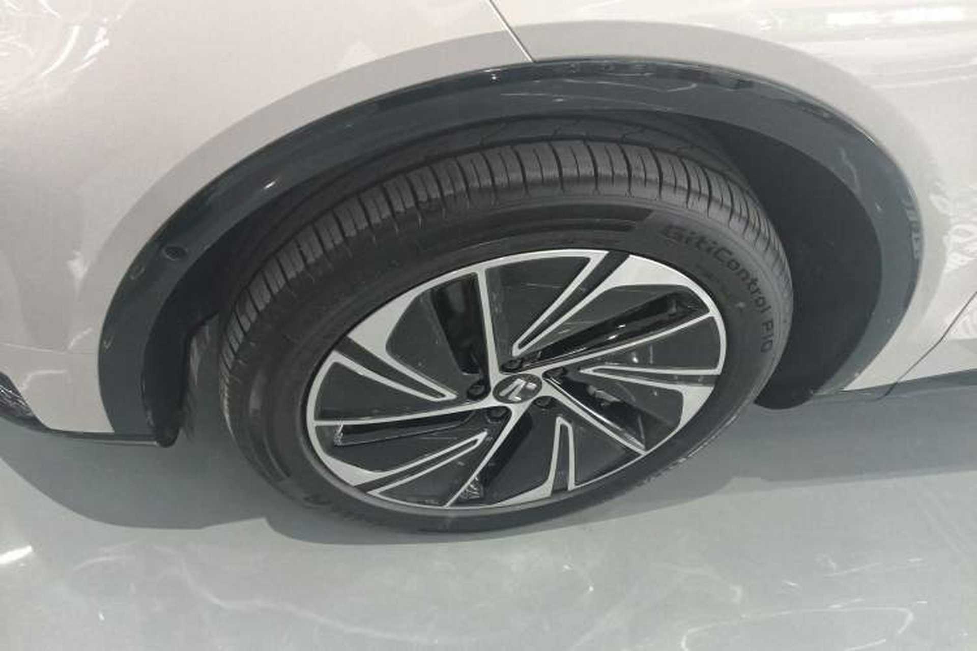 Used Rising R7 2025 Model Advanced Edition Exterior 7